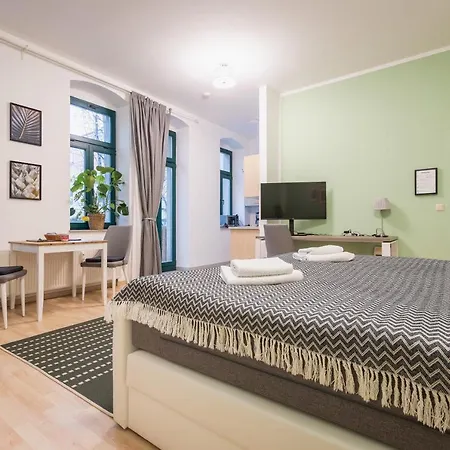 Greens - Ruhige Schoene 1rwhg Gut Gelegen Mit Balkon Apartmán Drážďany