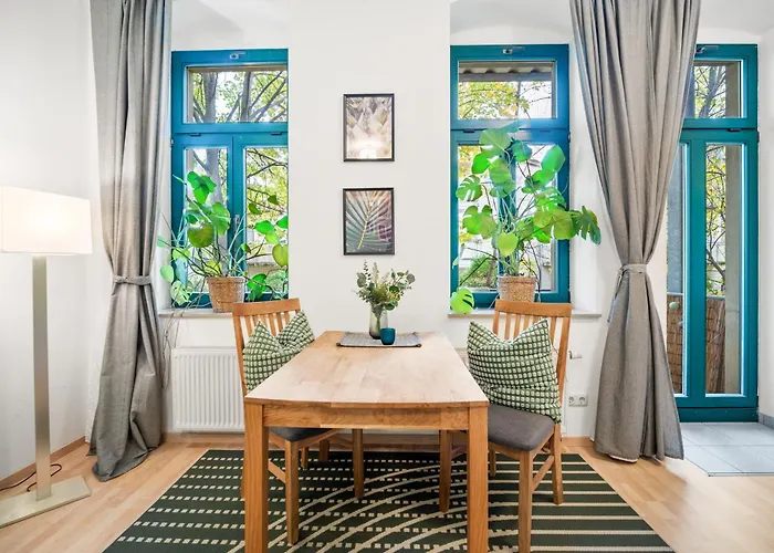 Апартаменты Greens - Ruhige Schoene 1rwhg Gut Gelegen Mit Balkon *