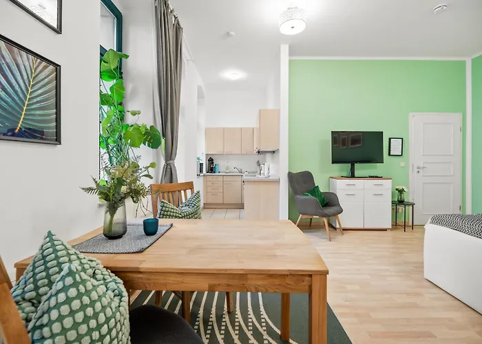 Greens - Ruhige Schoene 1rwhg Gut Gelegen Mit Balkon *