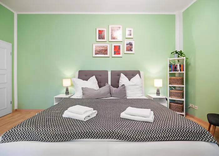 Greens - Ruhige Schoene 1rwhg Gut Gelegen Mit Balkon Apartman Drezda